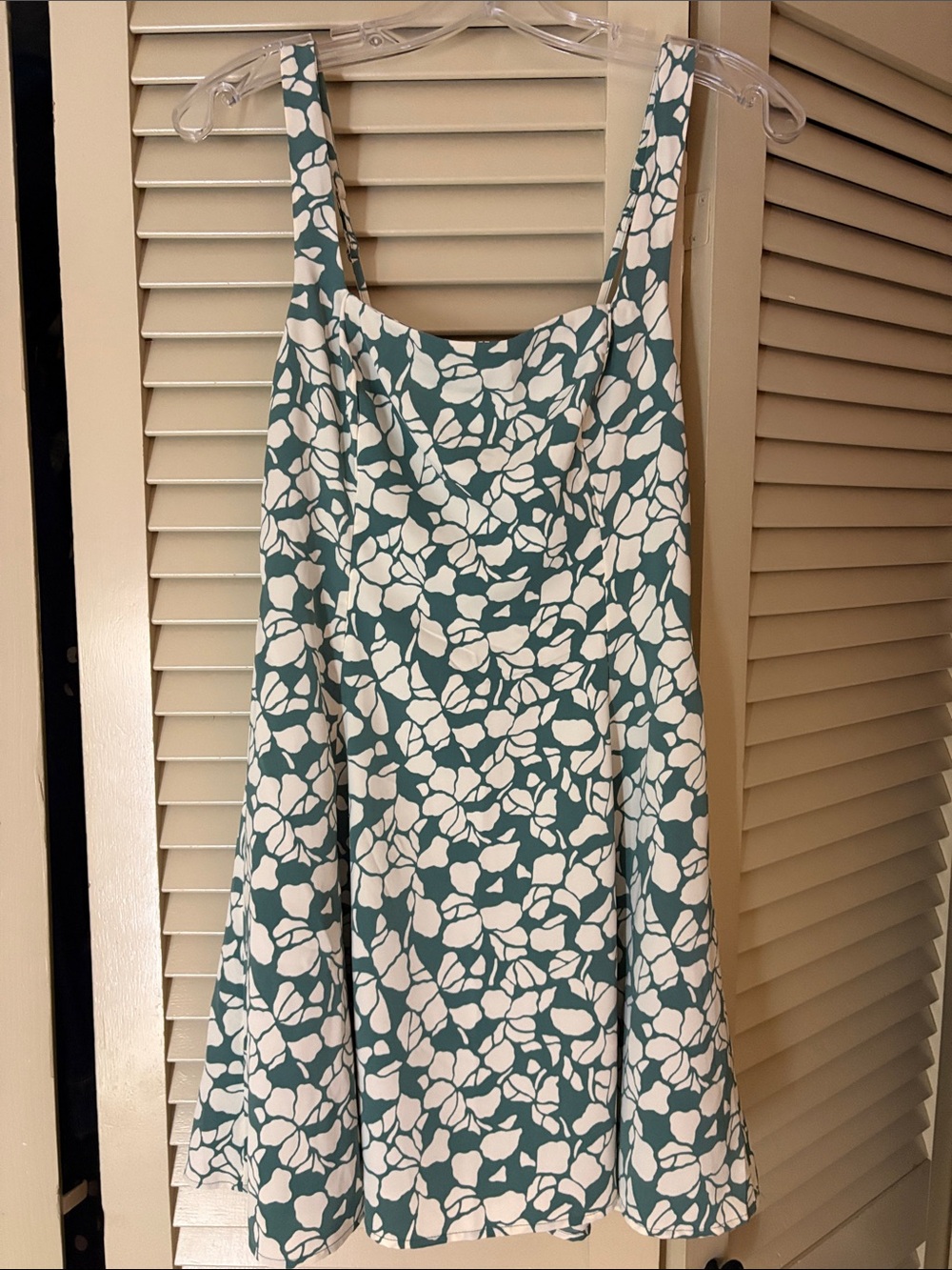 Abercrombie & Fitch White Floral Mini Dress on Teal